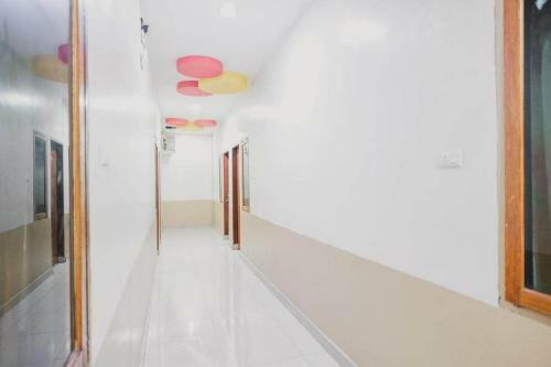 Hostal Reddoorz @ Jalan Stm Medan