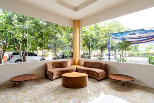 Hotel Oyo 436 Raz Residence