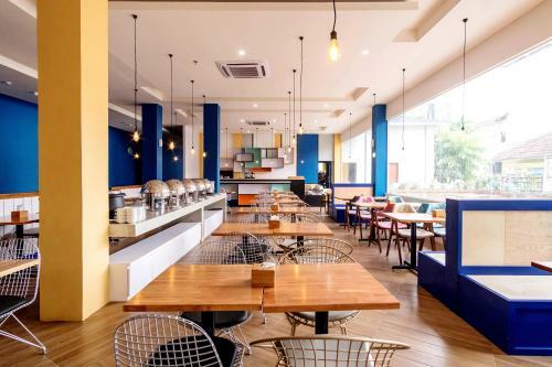 Hotel Oyo 436 Raz Residence