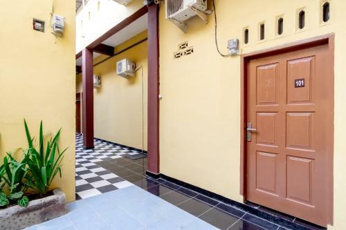 Hotel Oyo 1668 Yvel Homestay