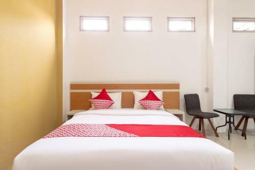 Hotel Oyo 1400 Barat Residence Syariah