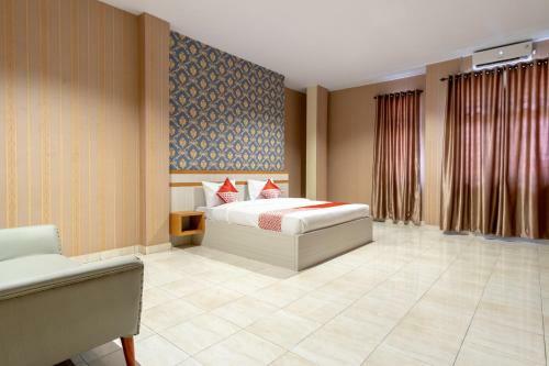 Hotel Oyo 1400 Barat Residence Syariah