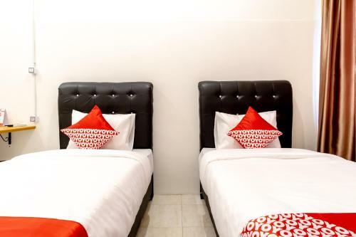 Hotel Oyo 1400 Barat Residence Syariah