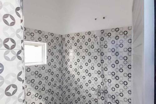 Hostal Gurusinga Guesthouse