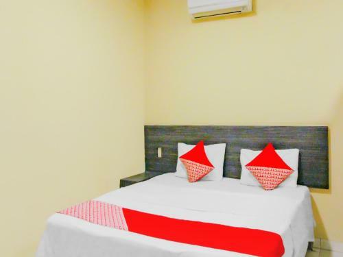 Hotel Oyo 90259 Apollo Inn
