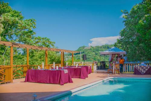 Hotel Bay View Eco Resort & Spa