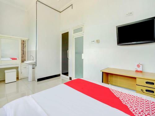 Hotel Oyo 3229 Ijen Homestay