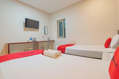 Hostal Reddoorz @ Rajawali Km 5