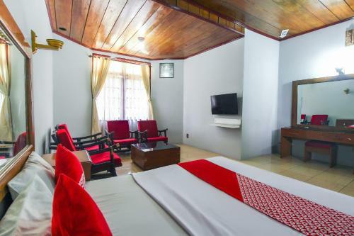Oyo 3180 Hotel Rian Cottage