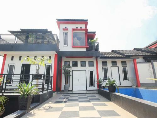 Hotel Oyo 3399 Gea Guest House
