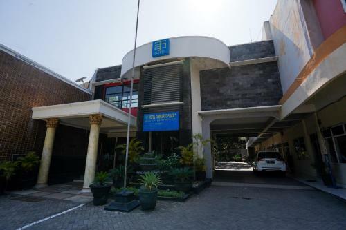 Oyo 1652 Hotel Tampiarto
