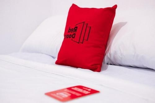 Hotel Reddoorz @ Jalan Pendidikan Mataram
