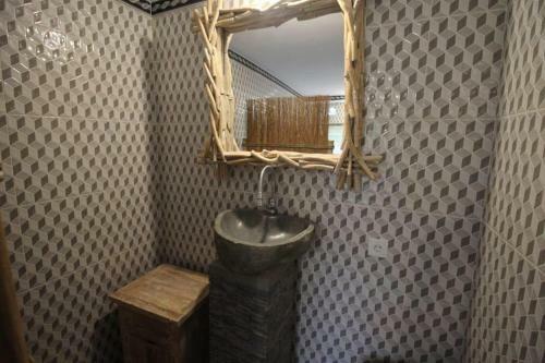 Hostal Bayu House And Villas
