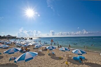 Rizzan Sea Park Hotel Tancha Bay