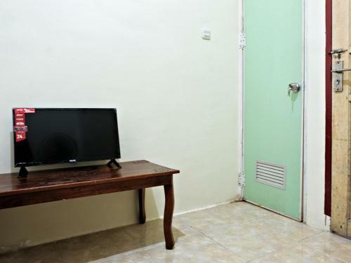 Hotel Spot On 2742 R5 Homestay