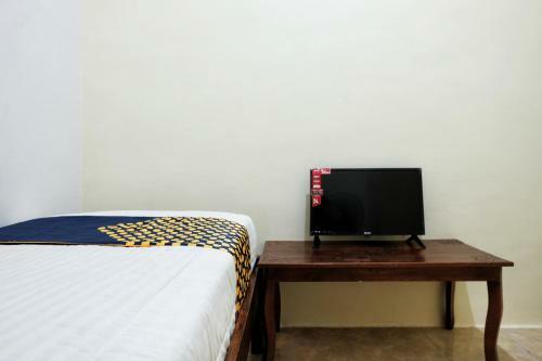Hotel Spot On 2742 R5 Homestay