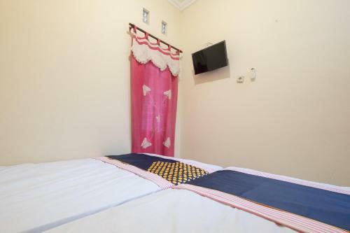 Spot On 2419 Rumah Nugraha Hotel Syariah