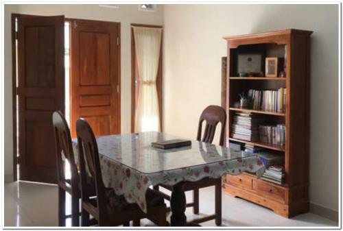 Hostal Griya Sofa Syariah Ambarrukmo