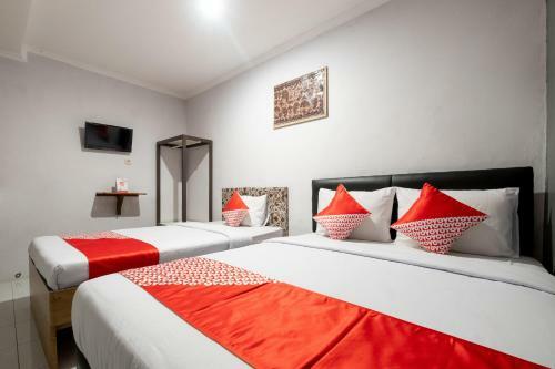 Hotel Oyo 2669 Crown Residence