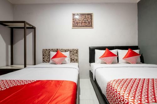 Hotel Oyo 2669 Crown Residence
