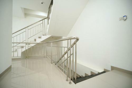 Hostal Reddoorz Plus @ Terban Residence