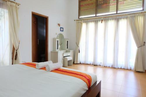 Villa 4 Kamar Full AC Dekat Alun-alun Kidul