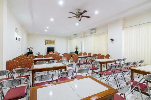 Oyo 1309 Hotel Shafira