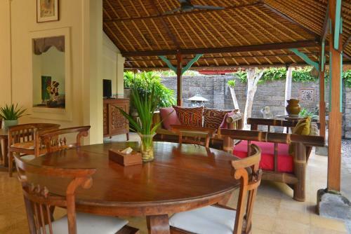 Hotel Bebek Cottages Sanur