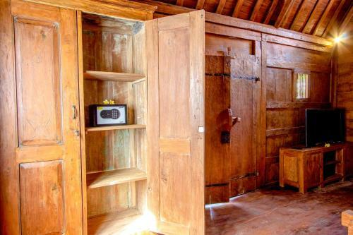 Hotel Moson Resort And Restaurant Legian