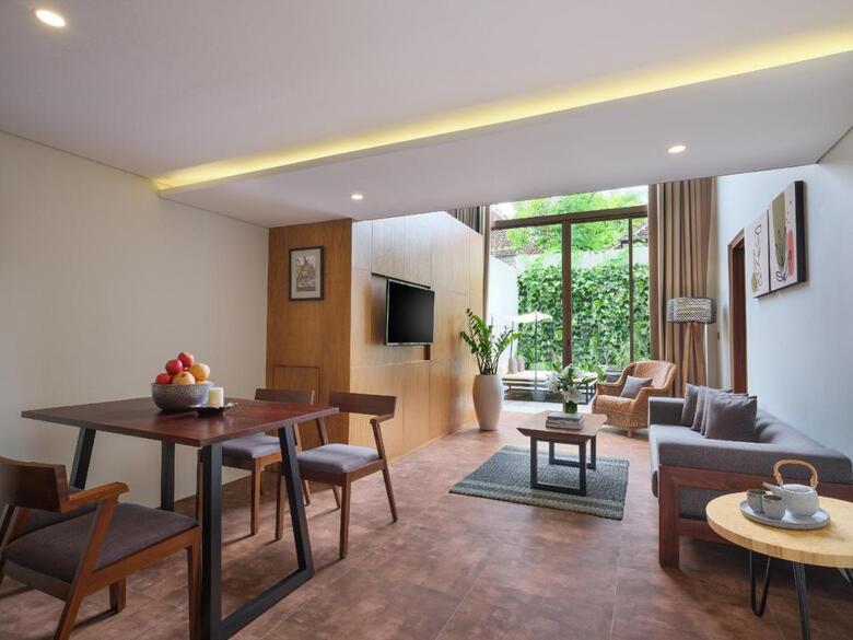 Hotel Kayumas Seminyak Resort