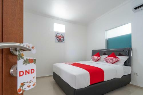 Hotel Oyo 672 Bali Radiance Canggu