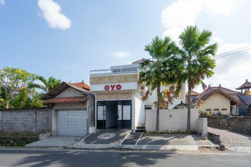 Hotel Oyo 672 Bali Radiance Canggu