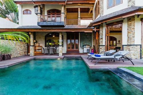 Luxury Villa Torpet