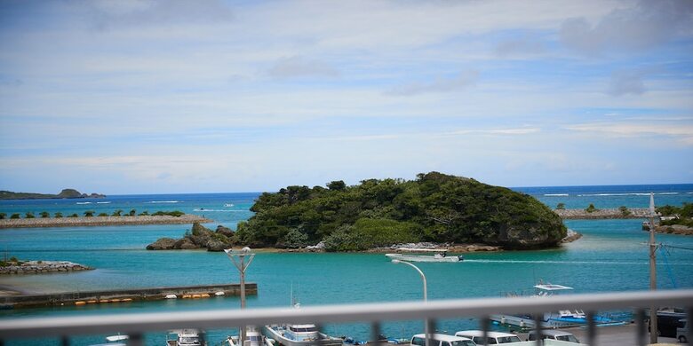 Hotel Pink Marlin Club