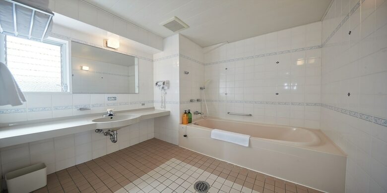Hotel Pink Marlin Club