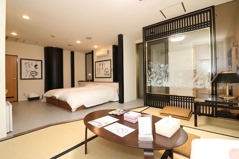 Hotel Sea Queen Kainan