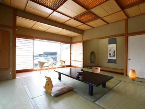 Kamisuwa Onsen Aburaya Ryokan
