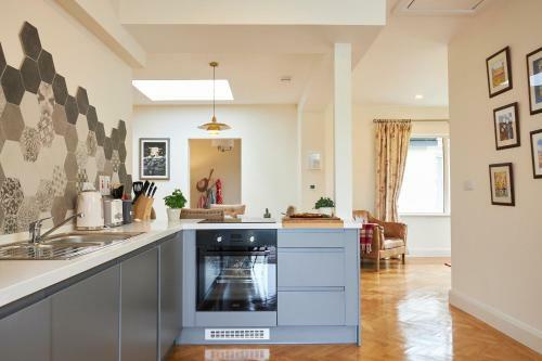 Luxury Lodges In Doolin Village With Hot Tubs