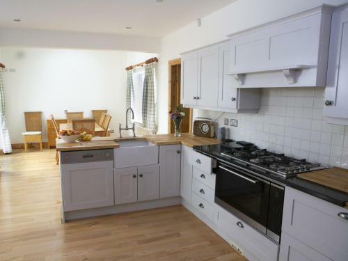 Lough Derg Holiday Lodge
