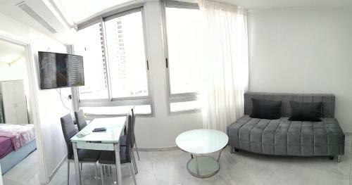 Apart Hotel Tlv/bat Yam Beach Front 834