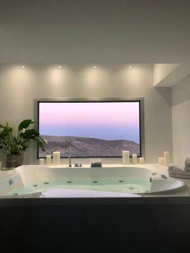 Villa New The Luxe Suite In Arad