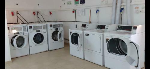 Apartamento New Studio In Soroka Hospital Area