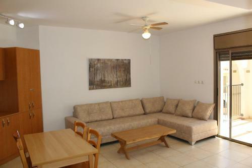 North Shore Apartment