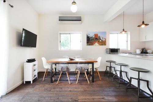 Apartamento Sunny 3br In Prague 8 By Holyguest