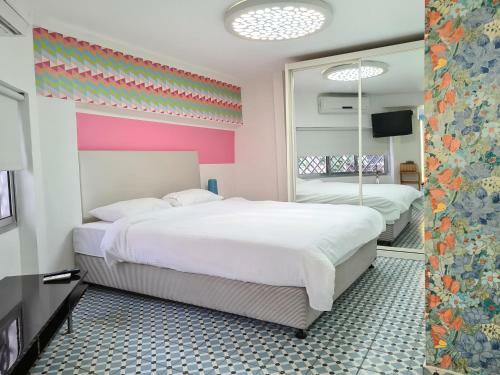 Lisetta - By Beach Apartments Tlv