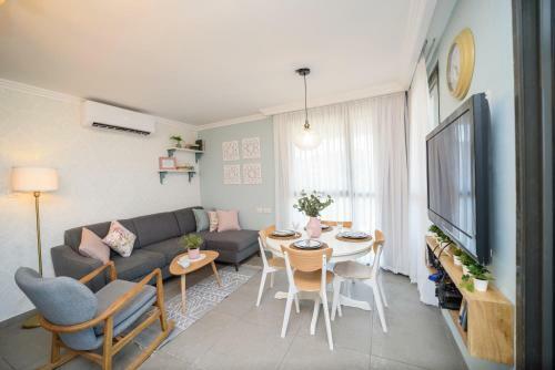 Apartamento Luxury 2br Balcony With Sea View - Yalarent