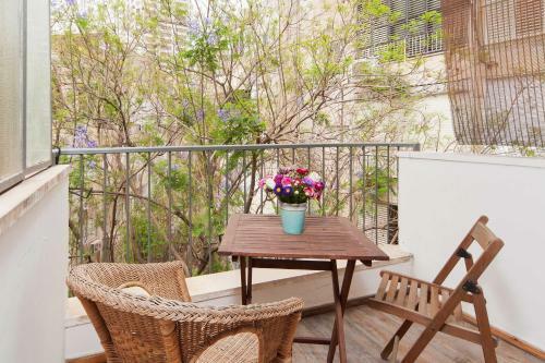 Apartamento Astonishing Renovated And Spacious 1br Apt