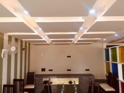 Hotel Grand Sparrow Inn