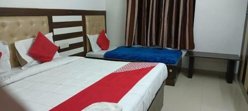 Hotel Prashant Palace