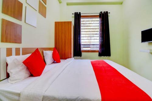 Oyo 78729 Hotel Divine
